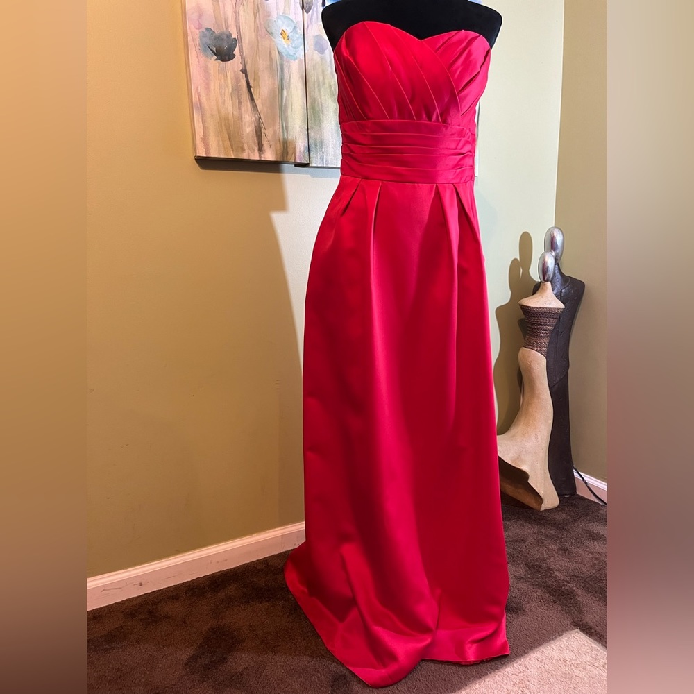Red B2 Satin Formal Gown